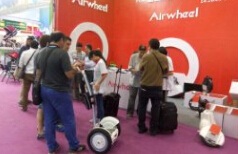 فاز Airwheel اهتماما كبيرا في كانتون معرض عام 2015