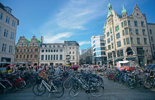  من أجل تلبية الطلب لتوفير العمل وقابلية، الذكية الدراجة ه بواسطة الطاقة النظيفة مناسبة جداً للمناطق الحضرية السفر والترفيه ركوب الخيل.